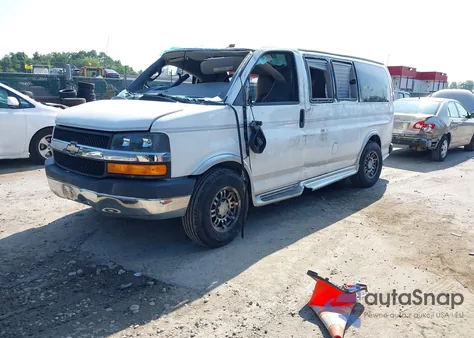 2016 Chevrolet Express 2500 Work Van z USA, uszkodzony, nr VIN 1GCWGAFG0G1241691